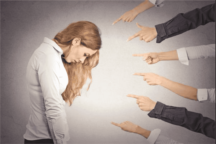 لماذا يرفض المجتمع الزواج من مطلقة؟ why does society reject marriage to a divorced woman