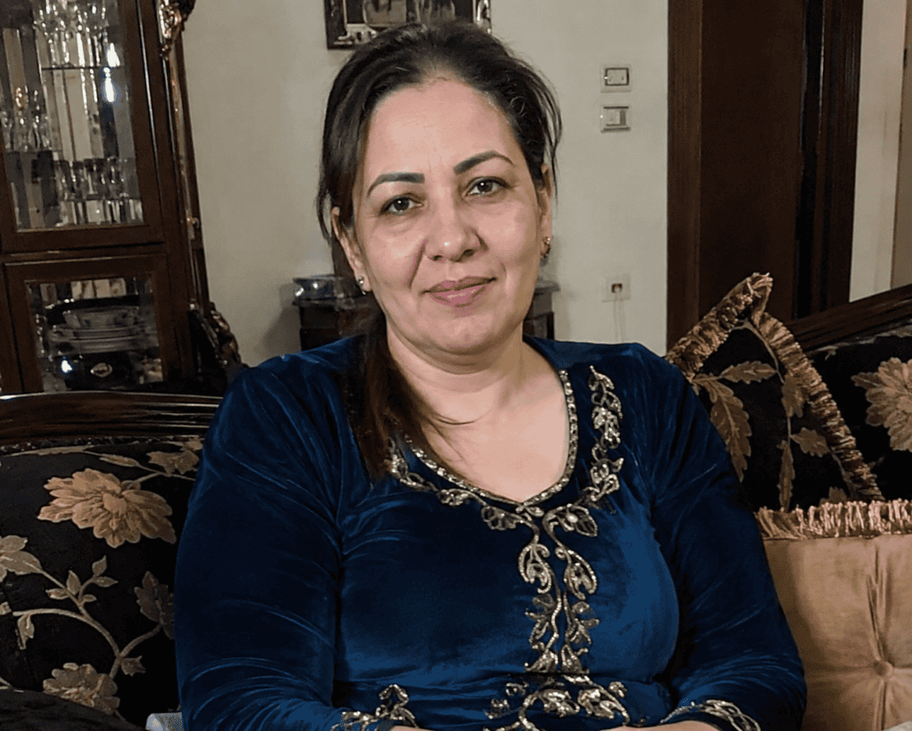 سامية المناهلي 53 عاما